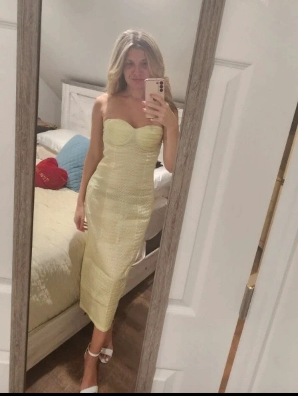 PrettyLittleThing Strapless Midi Dress in Pale Lime Size Small New With tags
